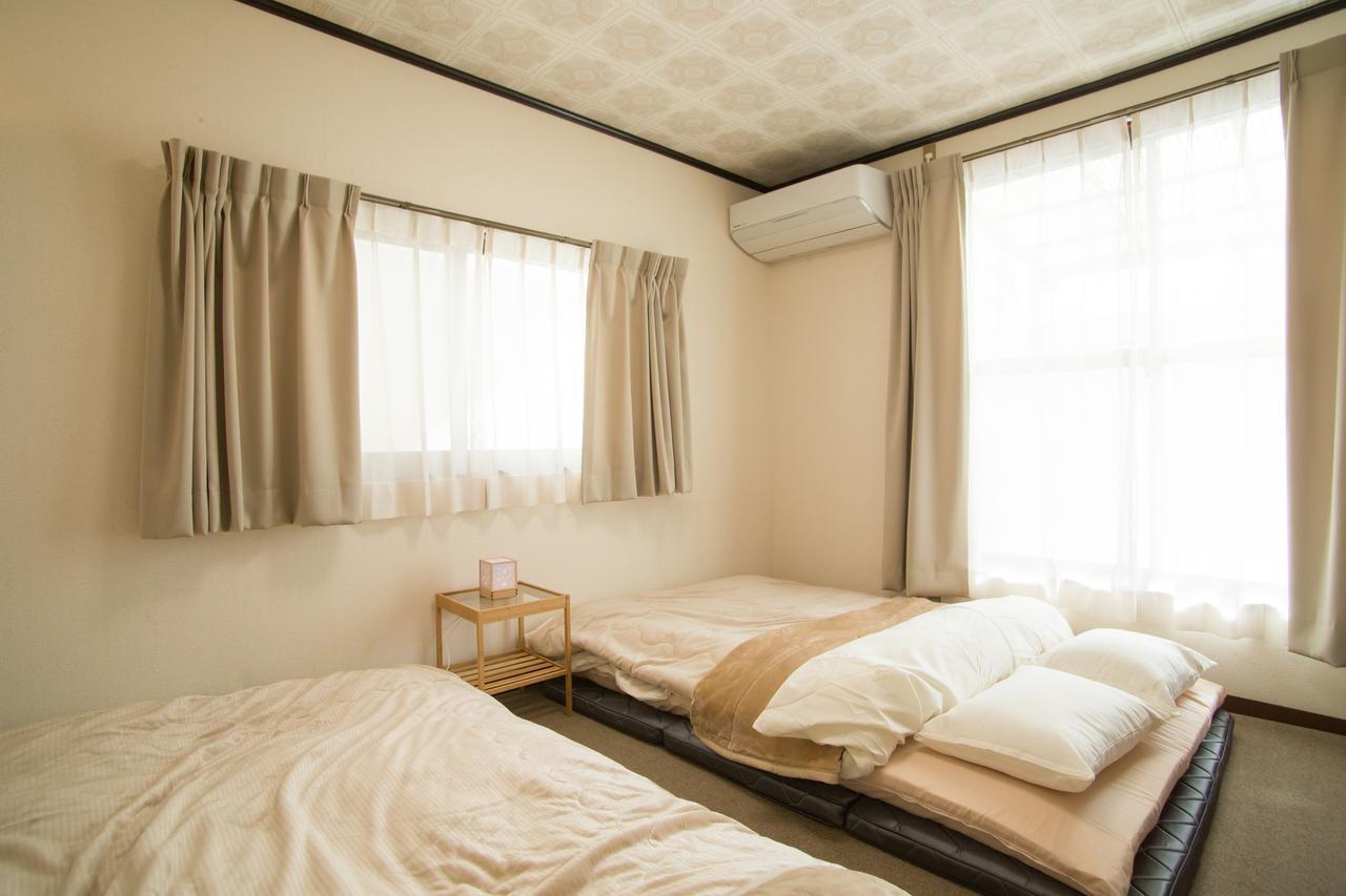 Guest House Dougo-Yado Matsuyama  Eksteriør billede
