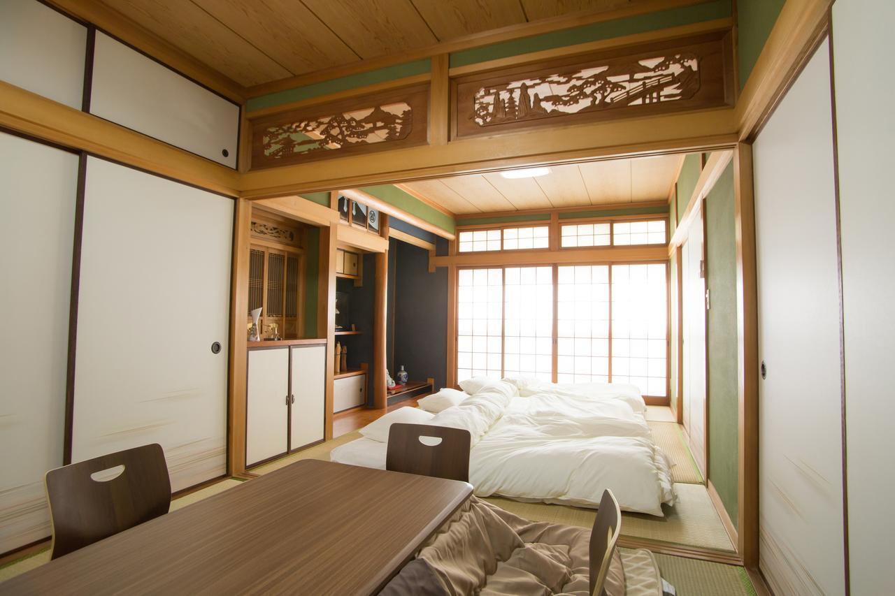 Guest House Dougo-Yado Matsuyama  Eksteriør billede