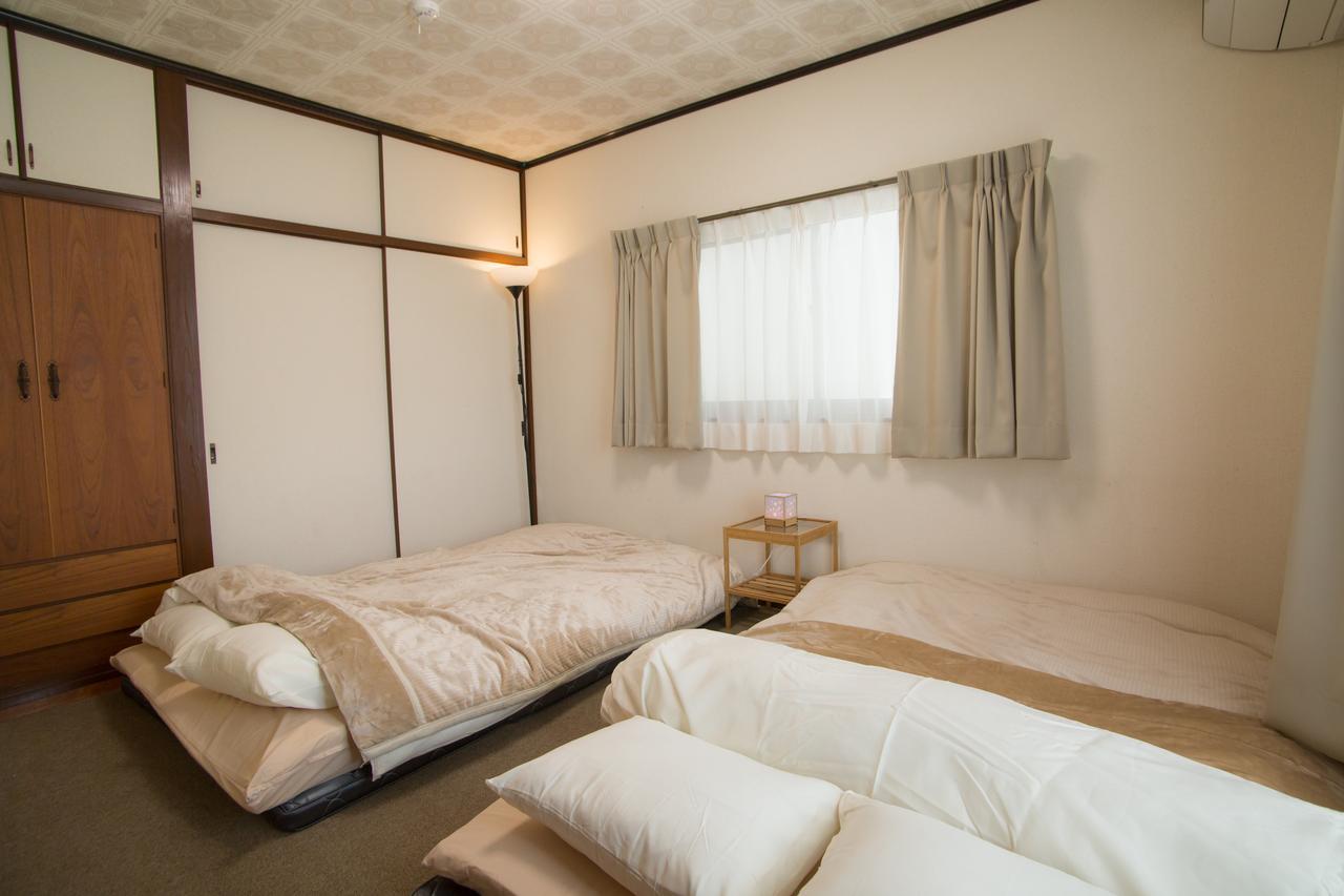 Guest House Dougo-Yado Matsuyama  Eksteriør billede